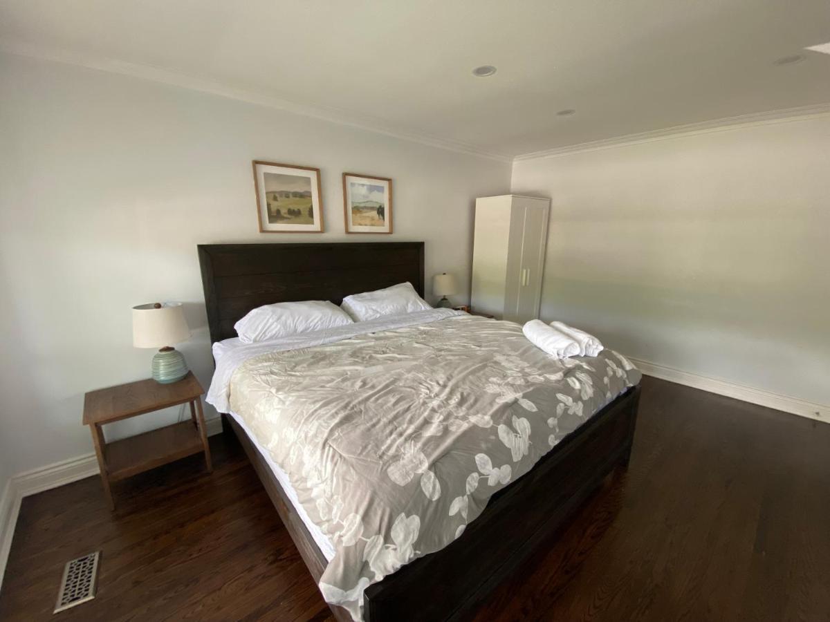Yonge And Finch Subway !L Spacious & Bright Private Bedroom With Shared Amenties Toronto Luaran gambar
